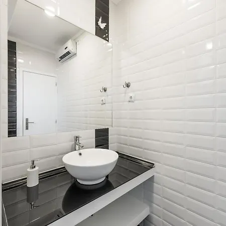 Guestready - The First Apartment Porto